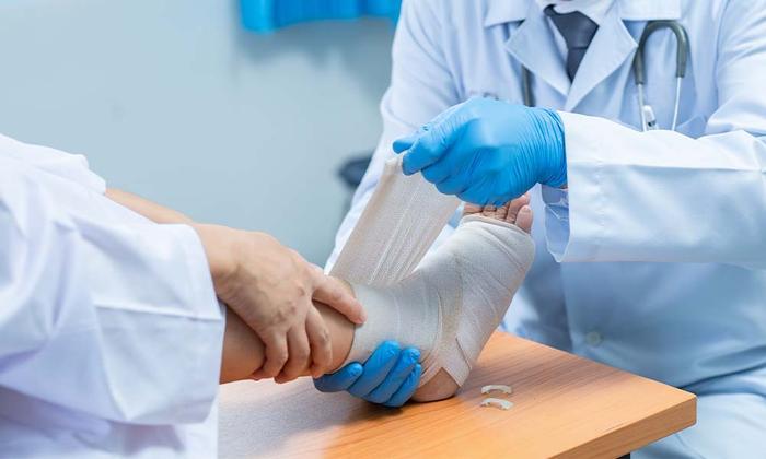 Foot & Ankle Fractures